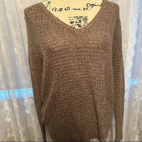 American Eagle Outfitters Sweaters - Cozy Up in Style with Our American Eagle Sweater